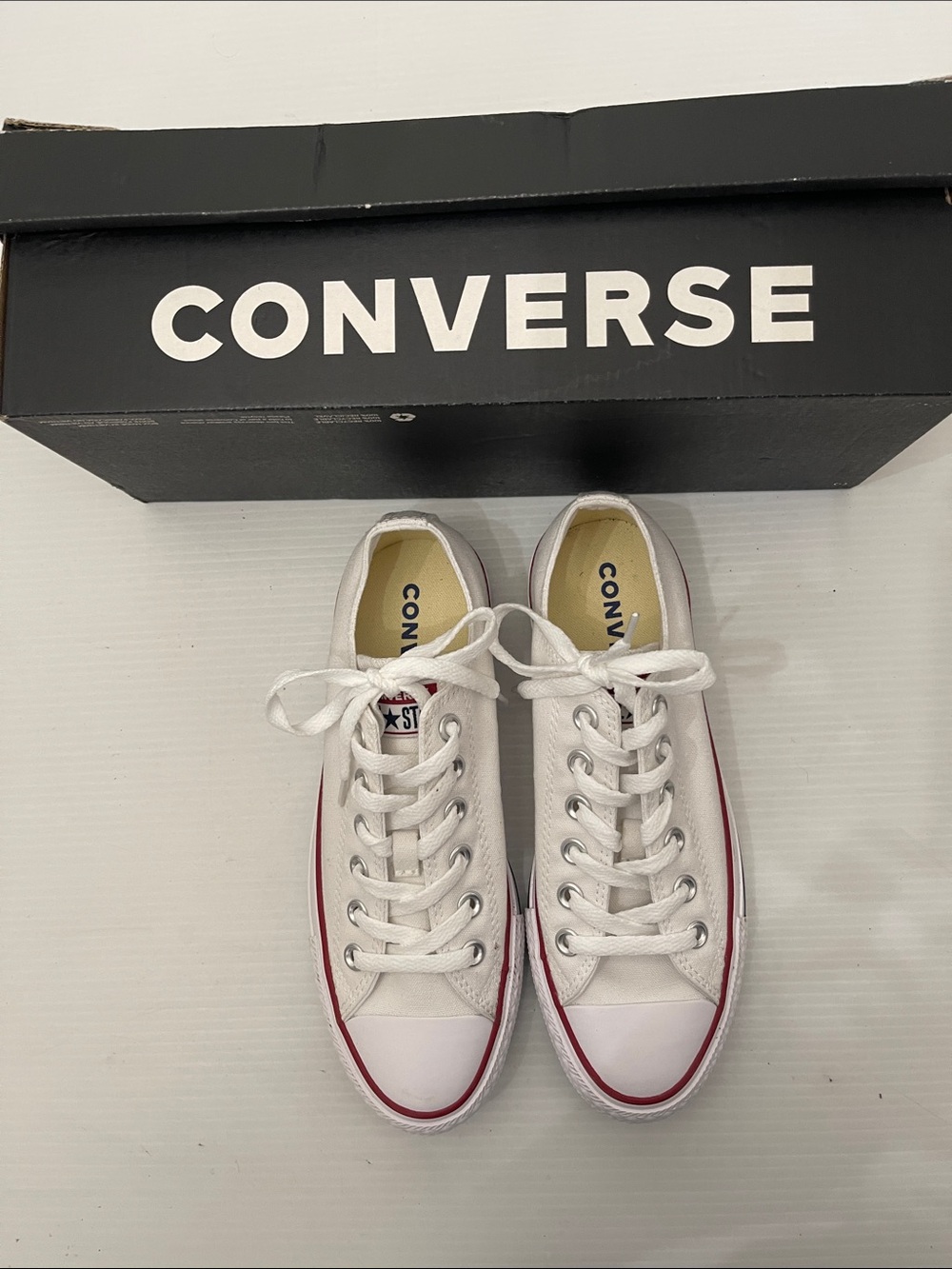 CONVERSE ALL STAR SNEAKERS MENS SIZE 5 WOMENS SIZE 7